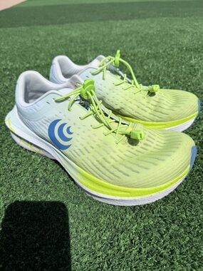 Men’s Topo M-Specter 2 Athletic Running Shoes 11.5  with Toggle Speed Laces